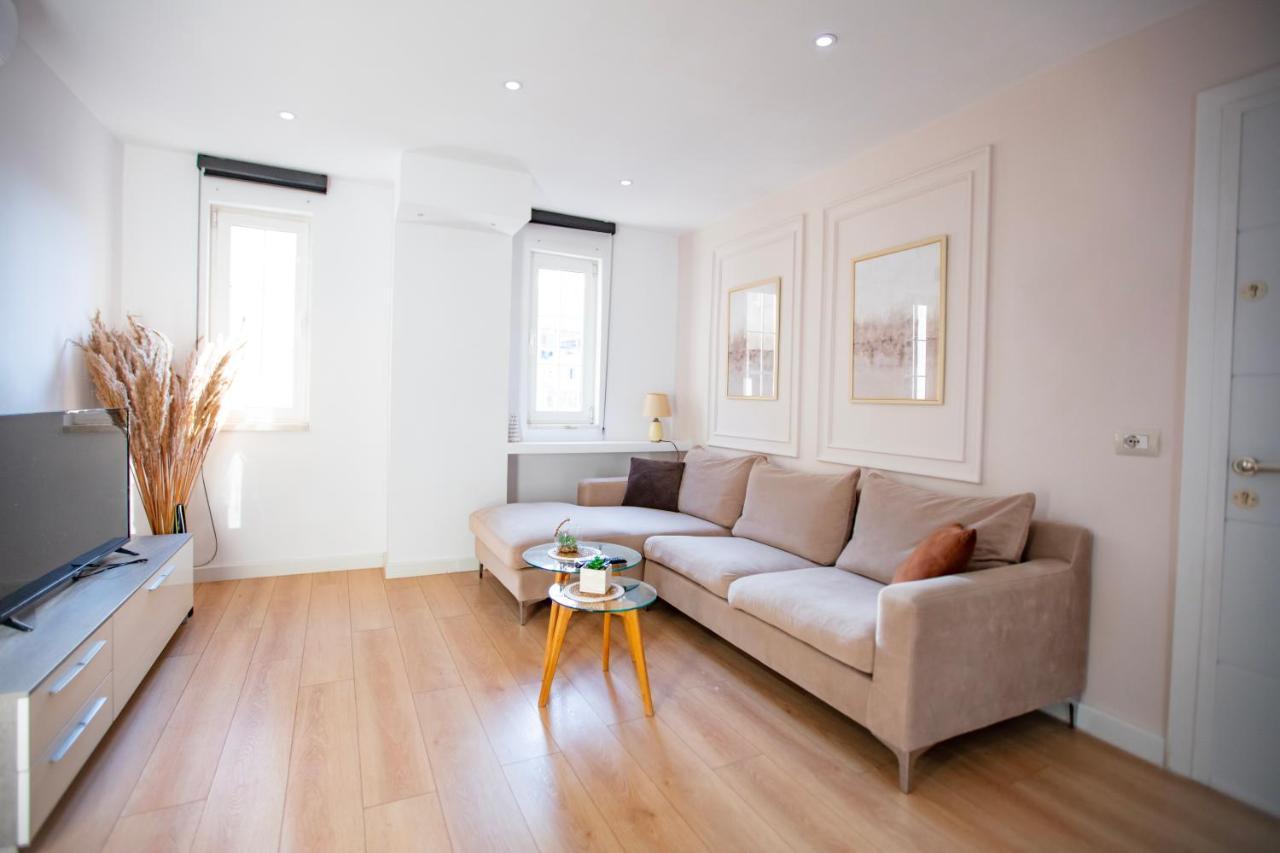 Center Modern App - The Nest Appartamento *