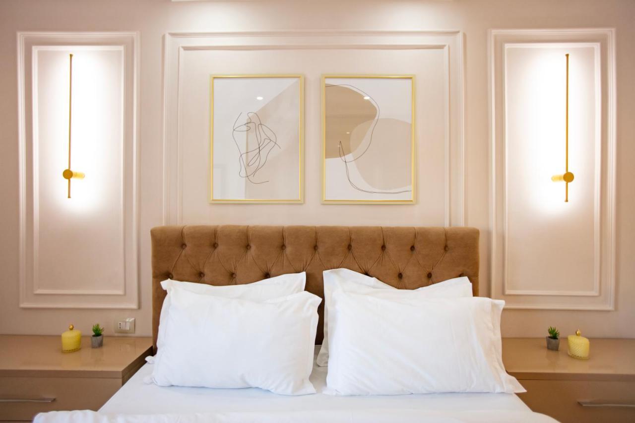 Center Modern App - The Nest